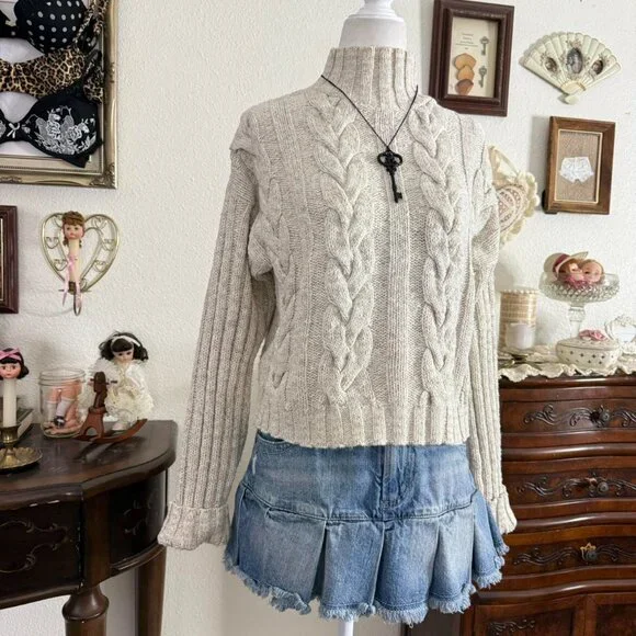 90s preppy girly grunge chunky knit cropped mock neck sweater - Picture 3 of 6